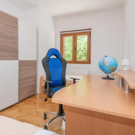 Villa Tone, Makarska - *