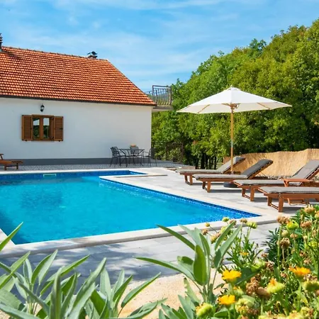 Tone, Makarska - Villa *